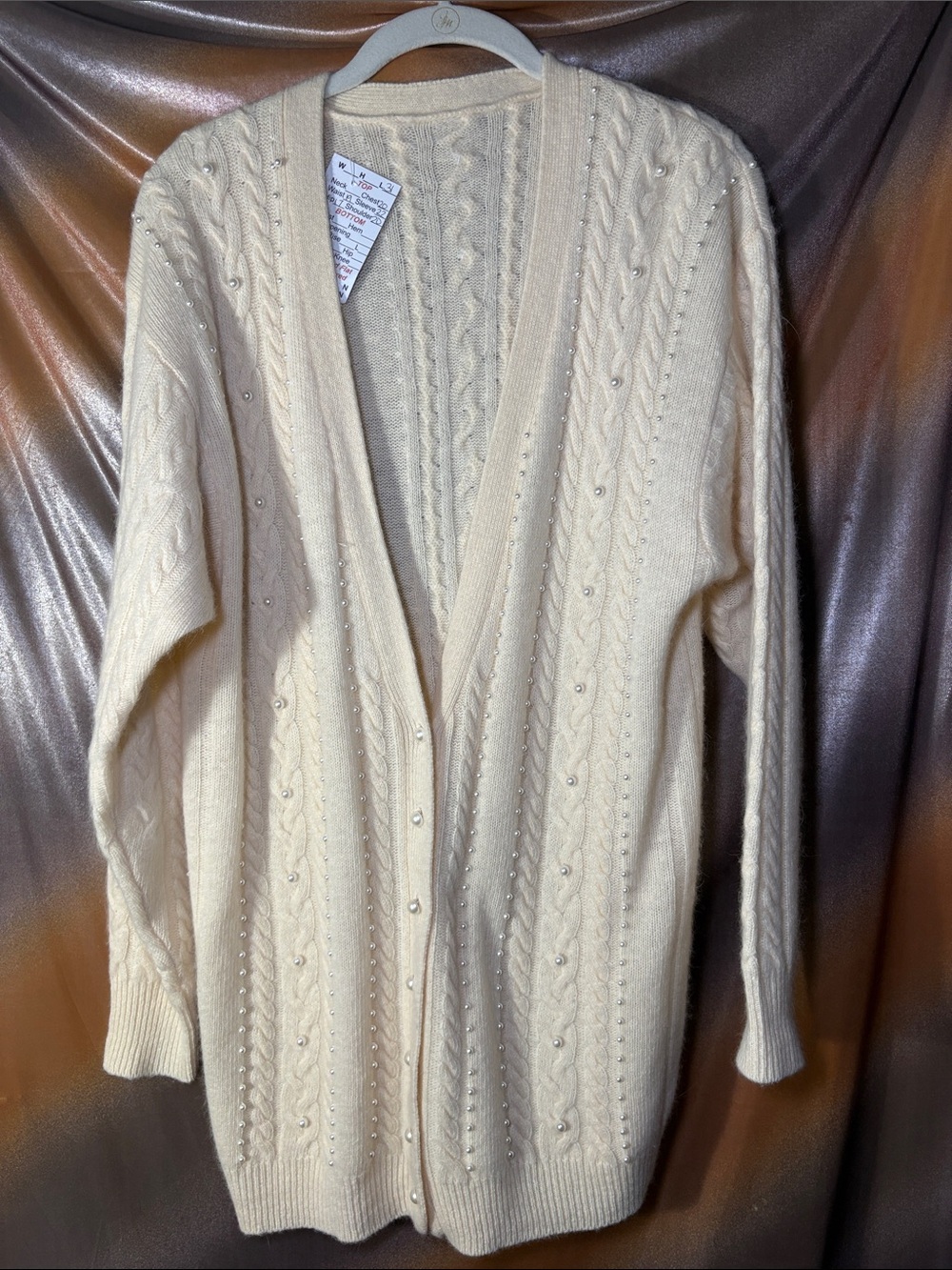 Vintage‎ Beaded Cable-Knit Cream angora Cardigan Sweater. B18